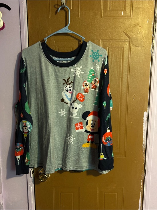 Disney Other - Disney 100 panjama set